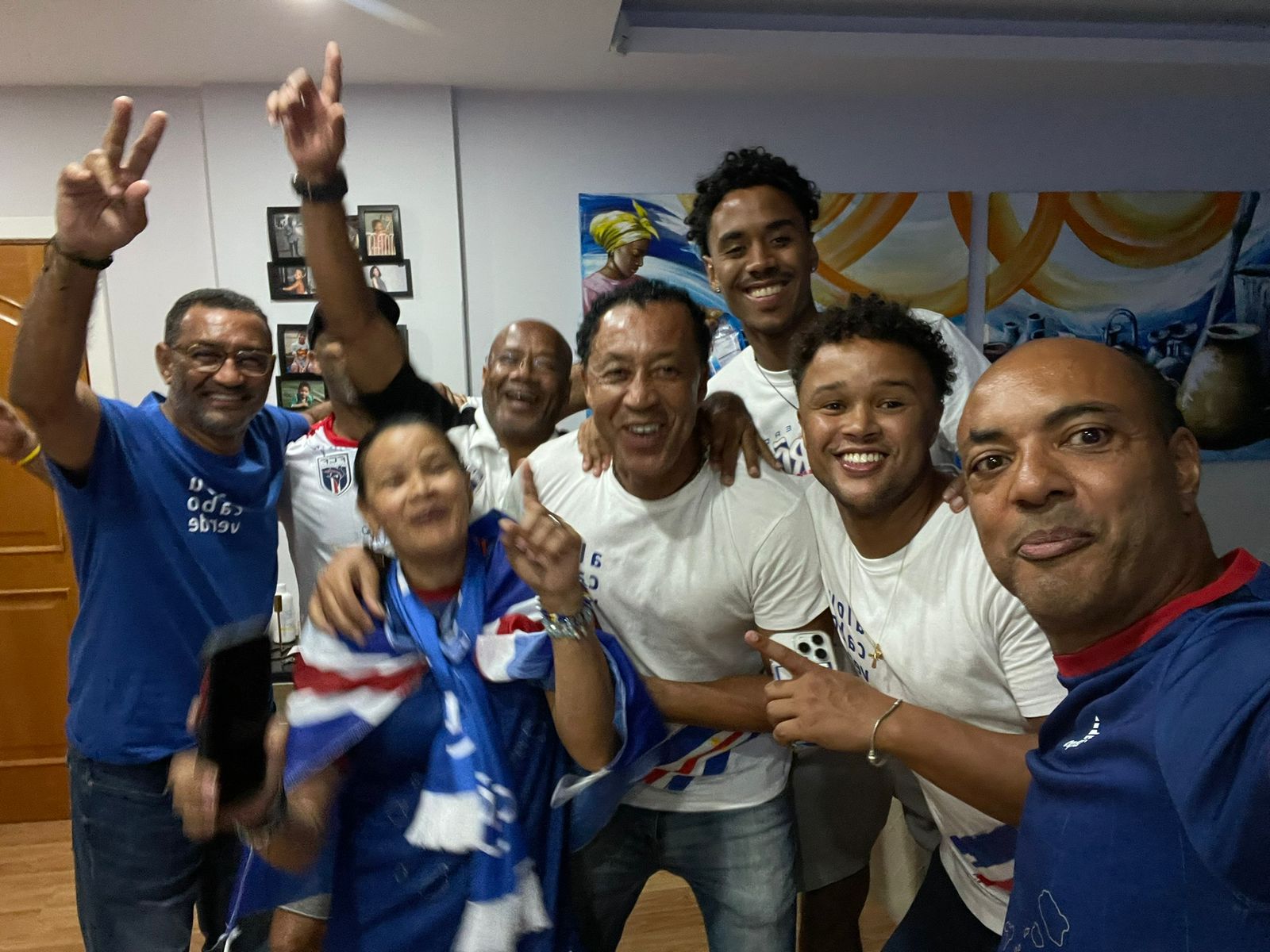 Paulo Veiga com militantes